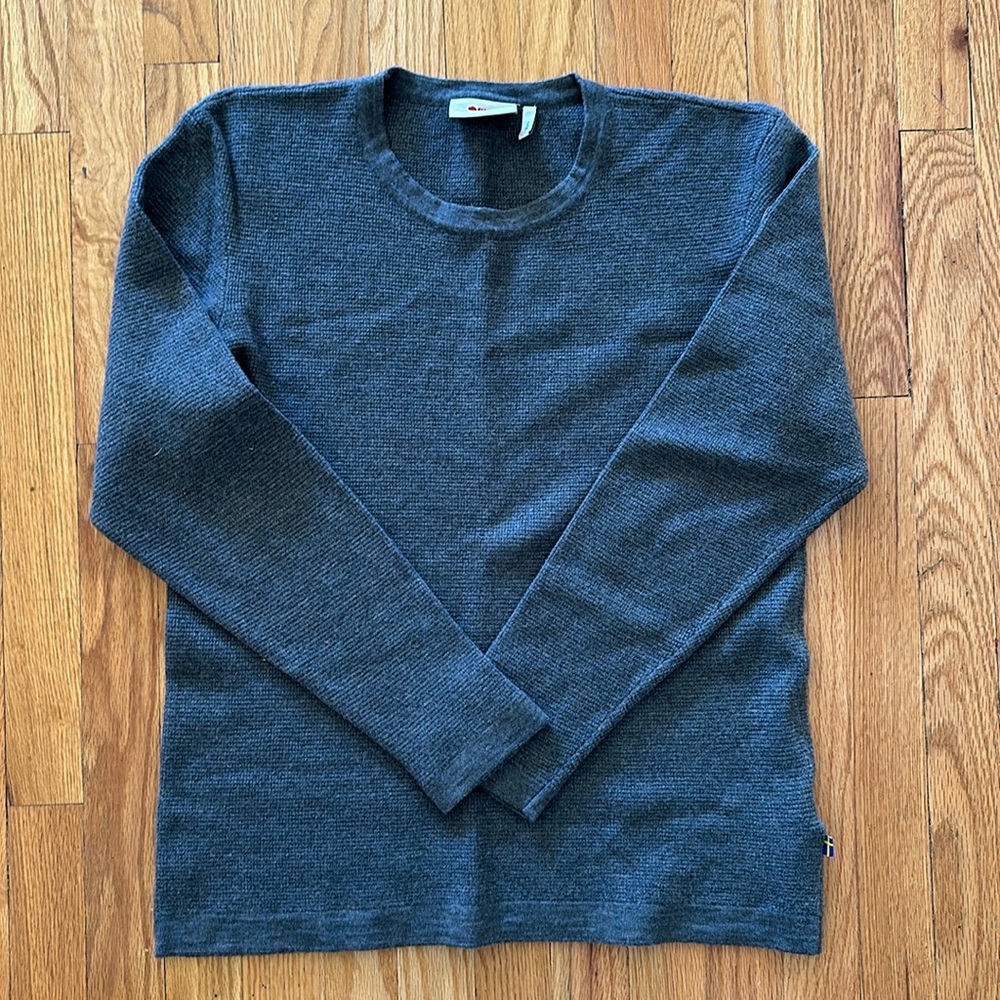 Fjallraven me s L High Coast Merino Sweater would fit a medium or large
